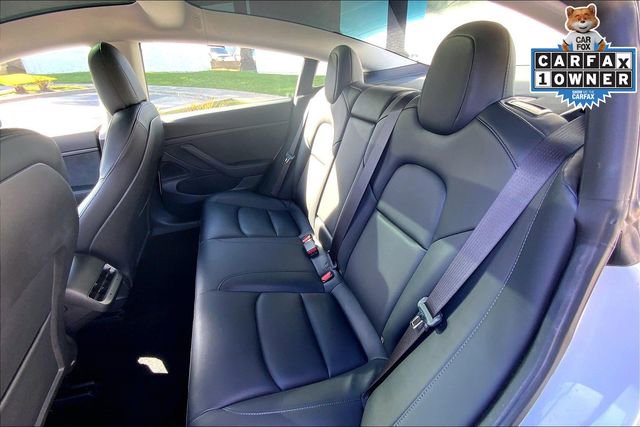 Used 2020 Tesla Model 3 Standard Range Plus image 24