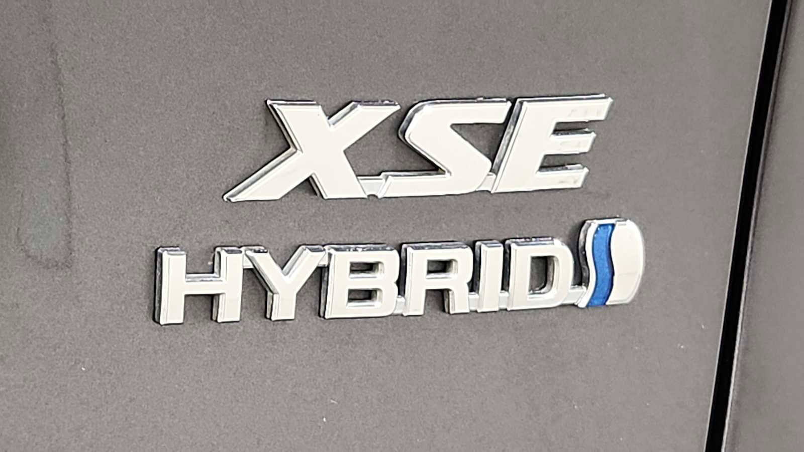 Certified 2020 Toyota RAV4 XSE w/ XSE Grade Weather Package image 29