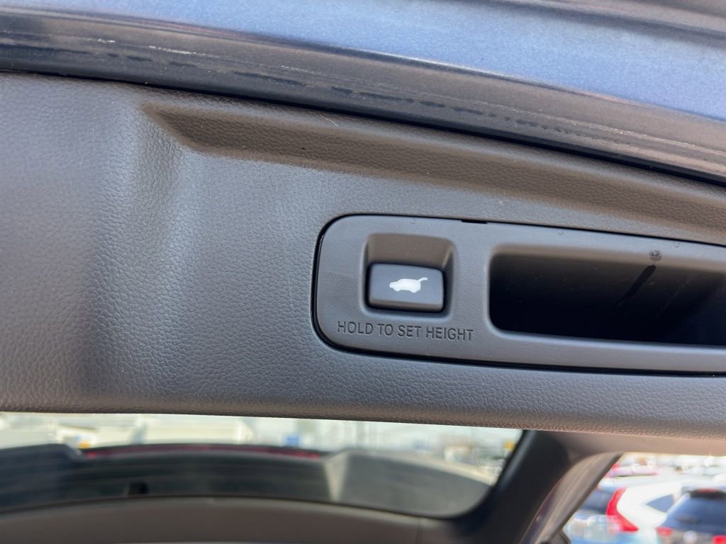 Used 2024 Honda CR-V EX-L image 25