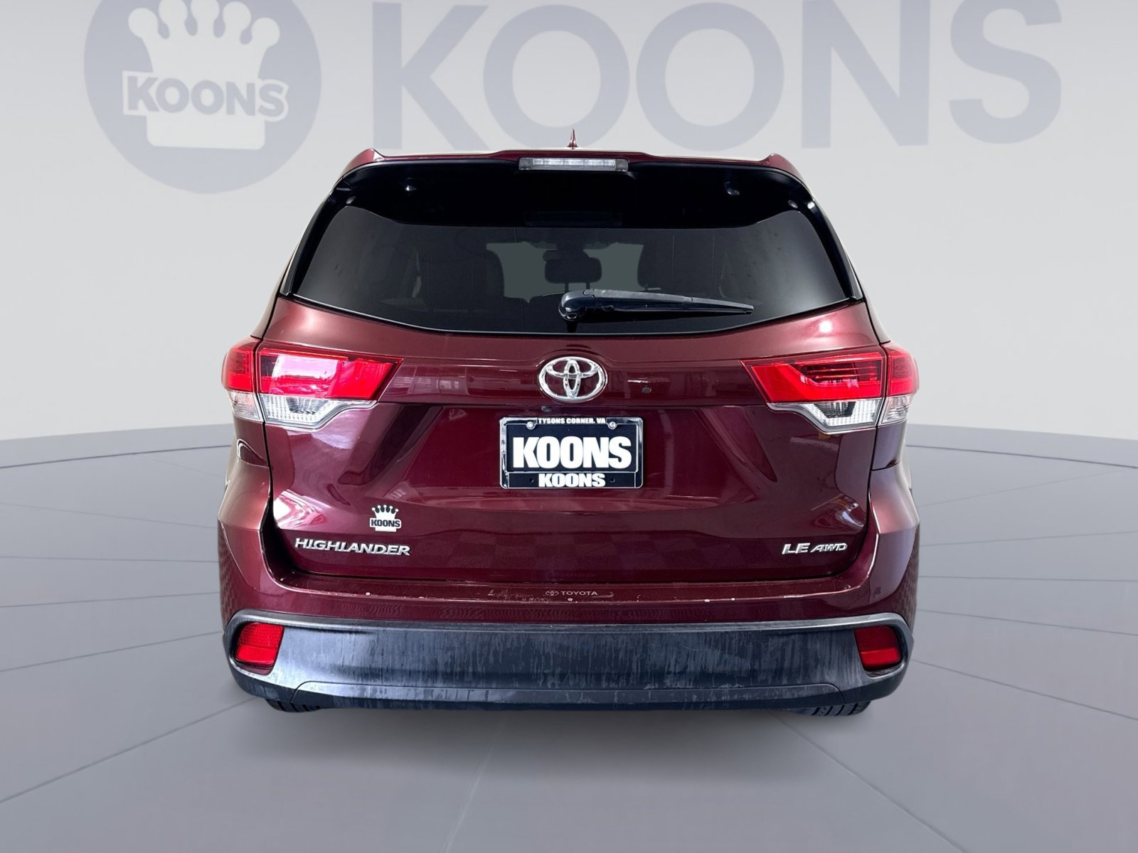 Used 2019 Toyota Highlander Plus AWD/4WD image 5