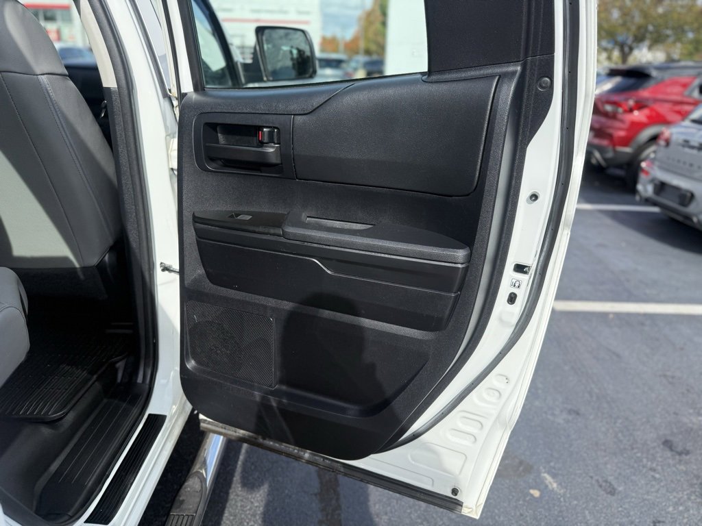 Certified 2018 Toyota Tundra SR image 17