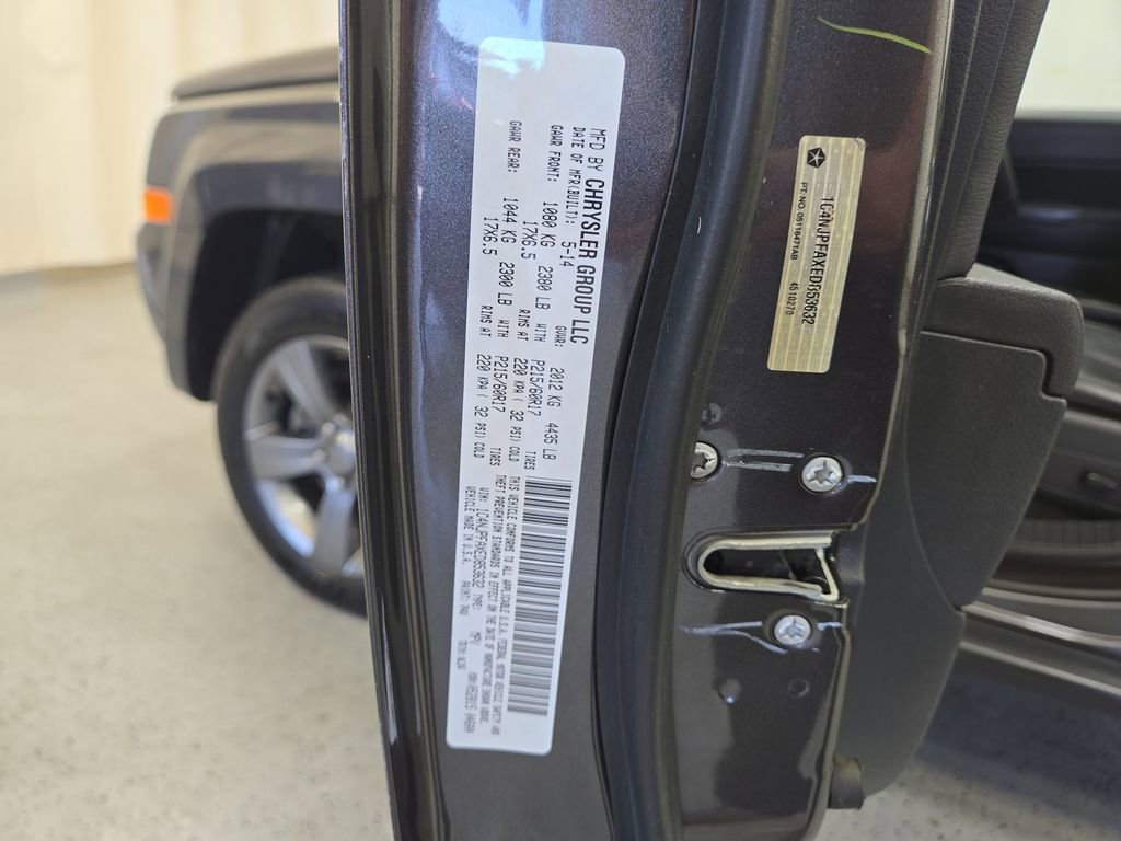 Used 2014 Jeep Patriot High Altitude FWD image 43