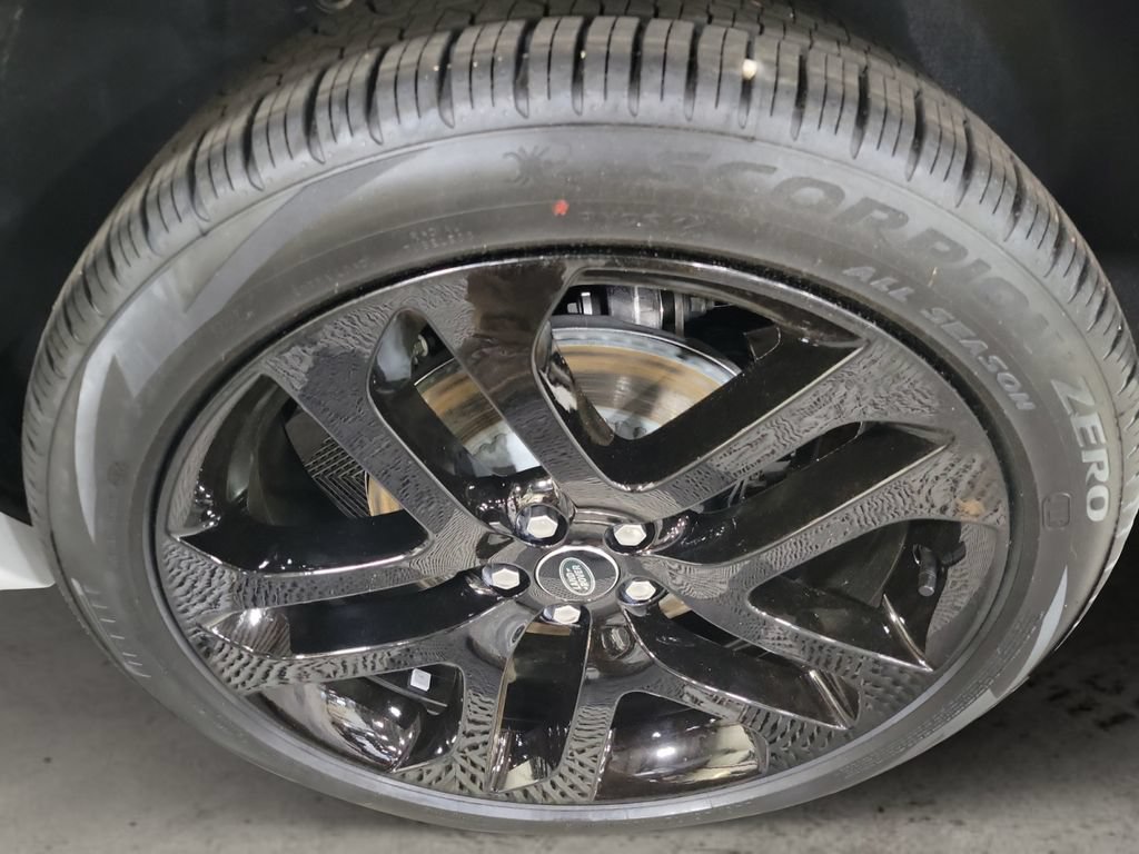 New 2025 Land Rover Discovery Sport S AWD/4WD image 10