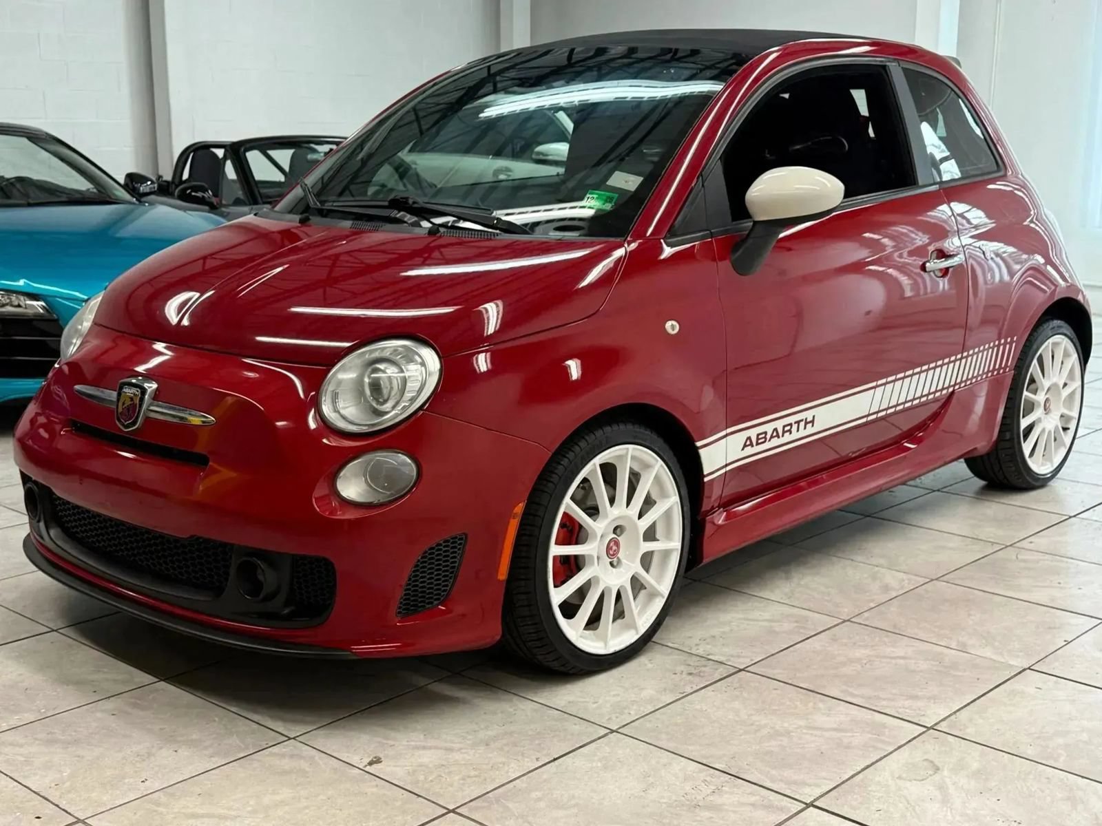 Used 2013 FIAT 500 Abarth FWD image 3