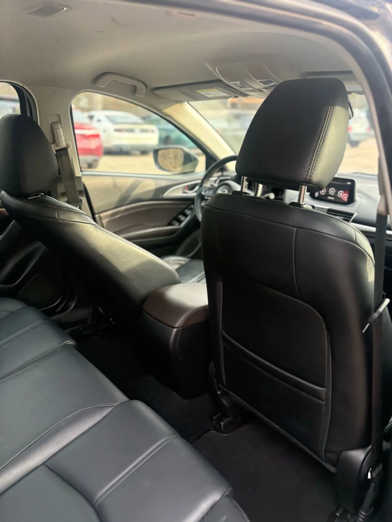 Used 2018 MAZDA MAZDA3 Touring image 16