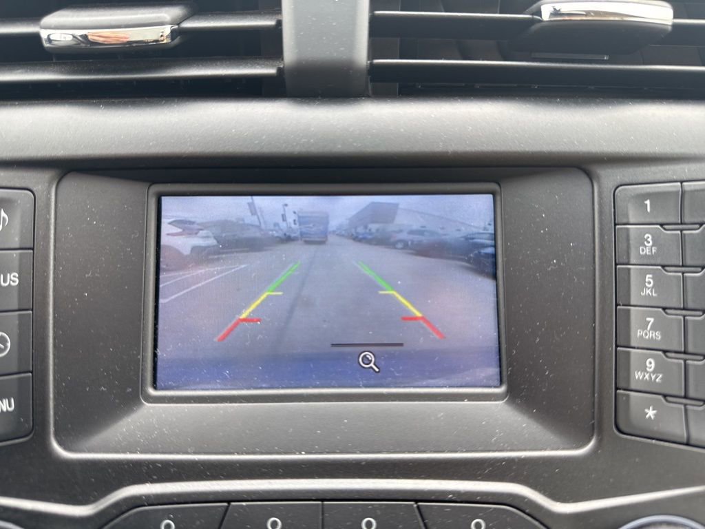 Used 2015 Ford Fusion SE w/ Equipment Group 202A FWD image 23