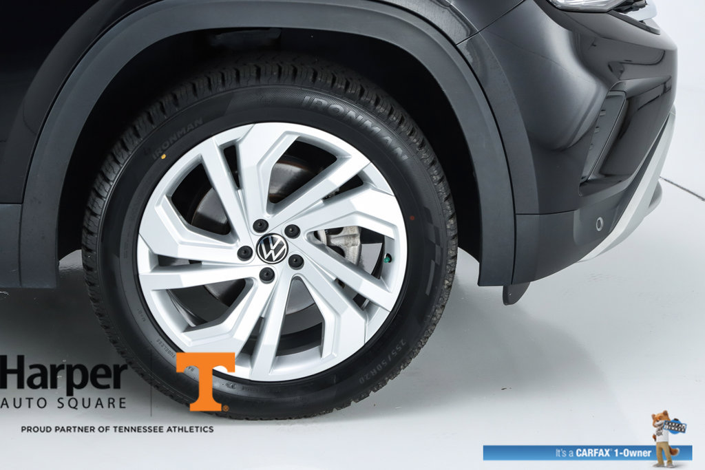 Used 2023 Volkswagen Atlas SE w/ Panoramic Sunroof Package FWD image 14