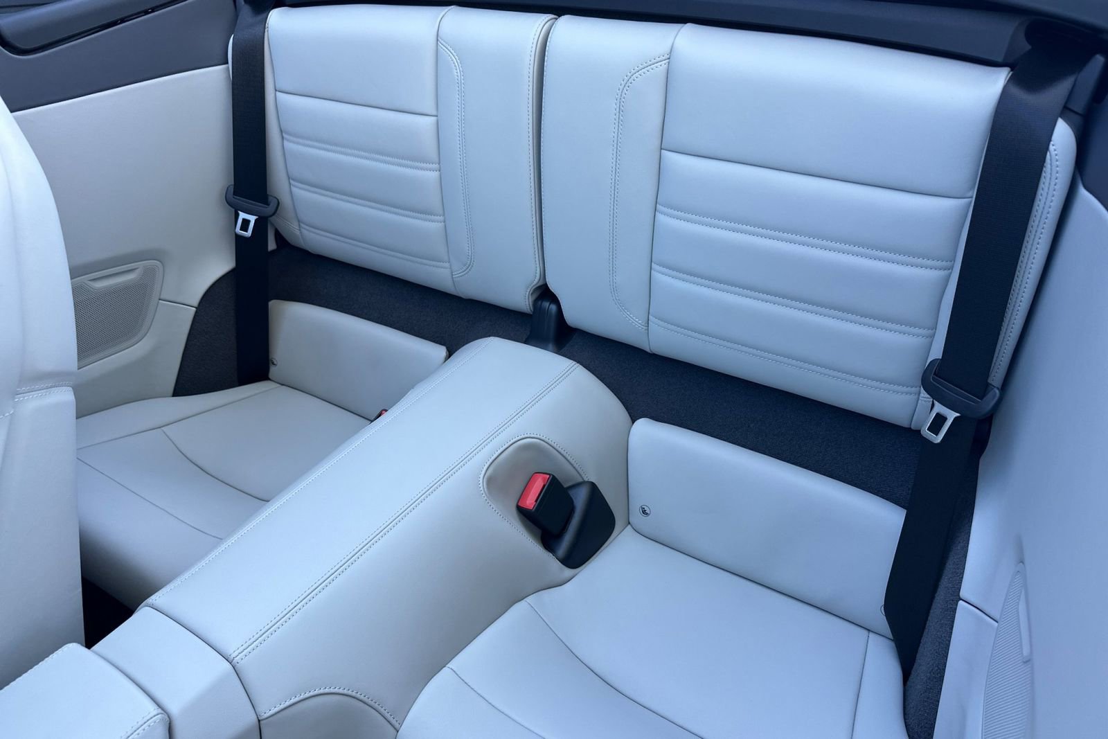 Used 2022 Porsche 911 Turbo S image 16