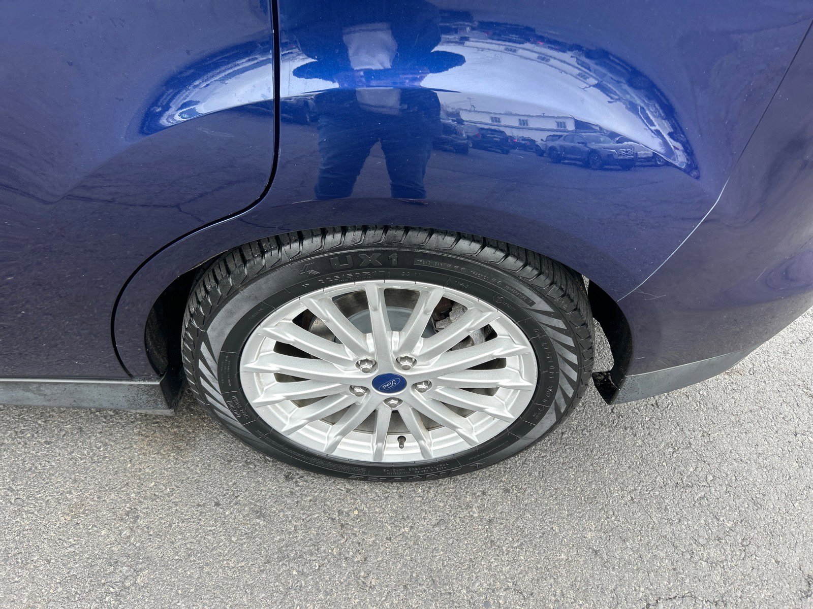 Used 2016 Ford C-MAX Energi SEL w/ Equipment Group 301A image 31