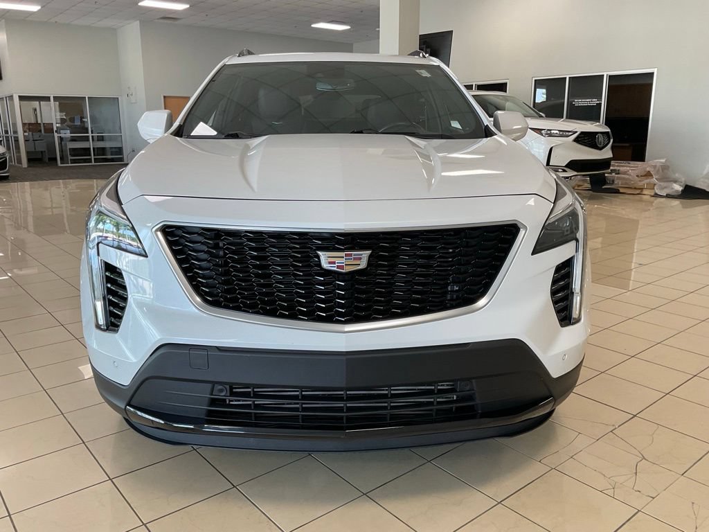 Used 2019 Cadillac XT4 Sport FWD image 2