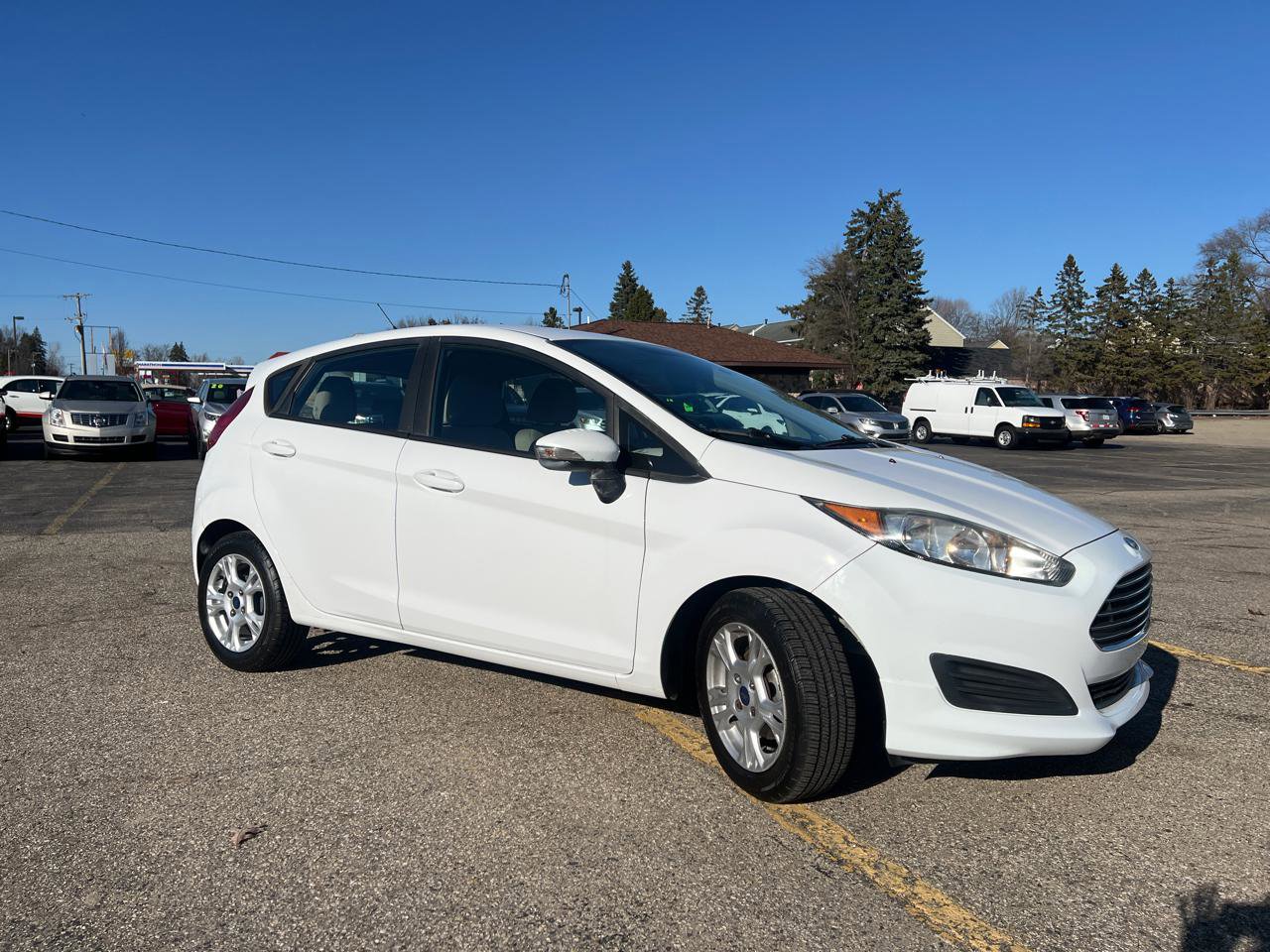 Used 2015 Ford Fiesta SE FWD image 10
