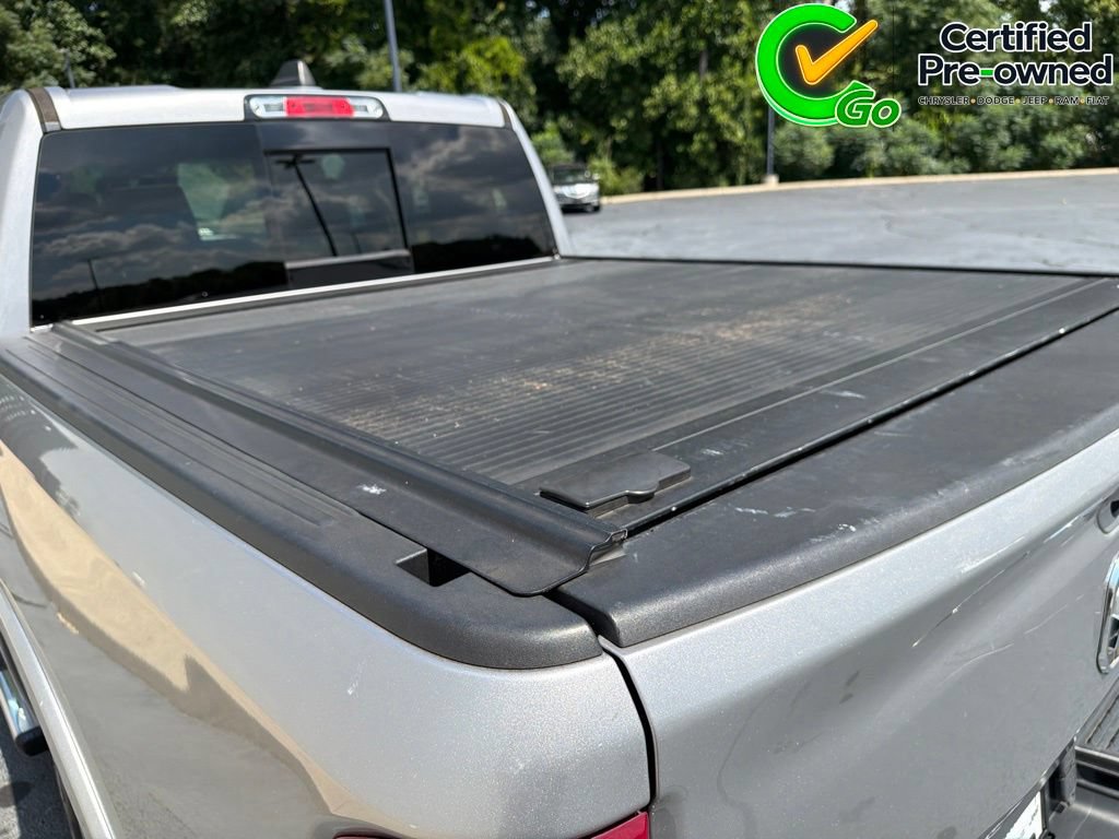 Used 2019 RAM 1500 Laramie AWD/4WD image 17