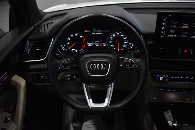 Used 2023 Audi Q5 2.0T Premium w/ Convenience Package image 16