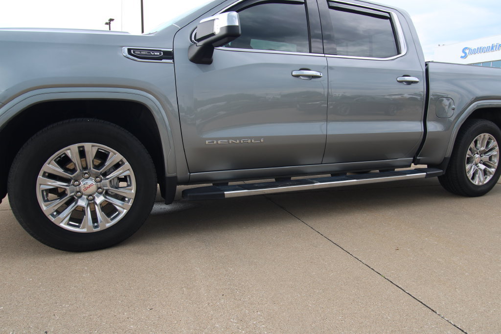 Used 2024 GMC Sierra 1500 Denali w/ Technology Package RWD image 10