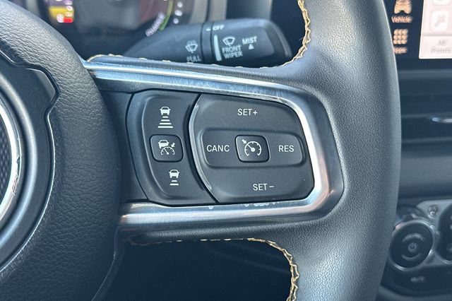 Used 2024 Jeep Wrangler Unlimited Sahara AWD/4WD image 28