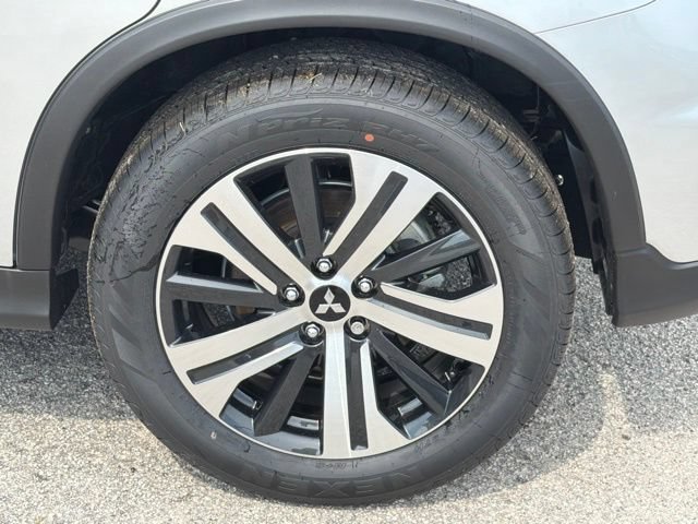New 2026 Mitsubishi Outlander Sport SE AWD/4WD image 13