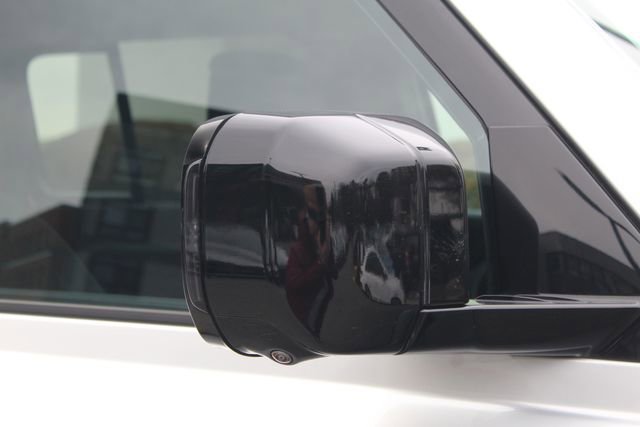 Used 2024 Land Rover Defender 110 S image 11