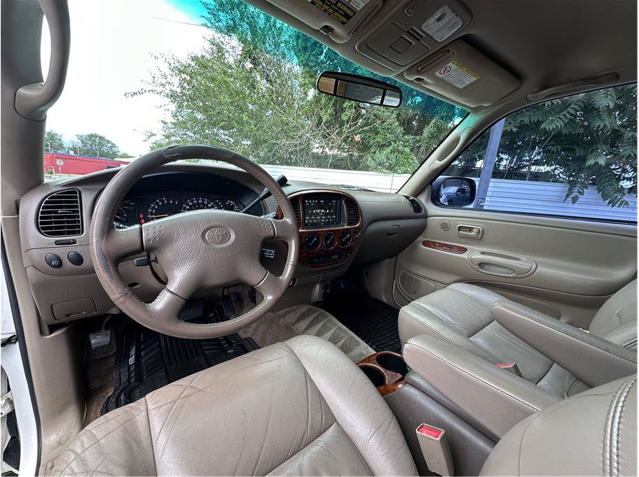 Used 2001 Toyota Tundra Limited w/ Off-Road Pkg AWD/4WD image 2