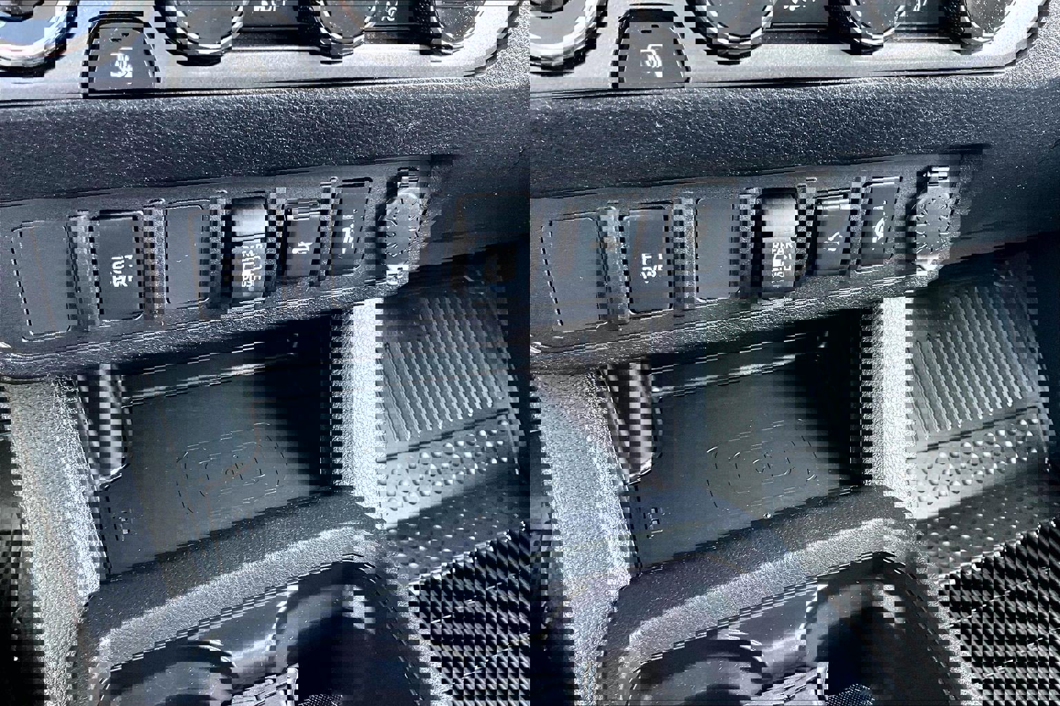 Used 2023 Toyota Tacoma TRD Sport w/ Black Out Package (TMS) AWD/4WD image 30