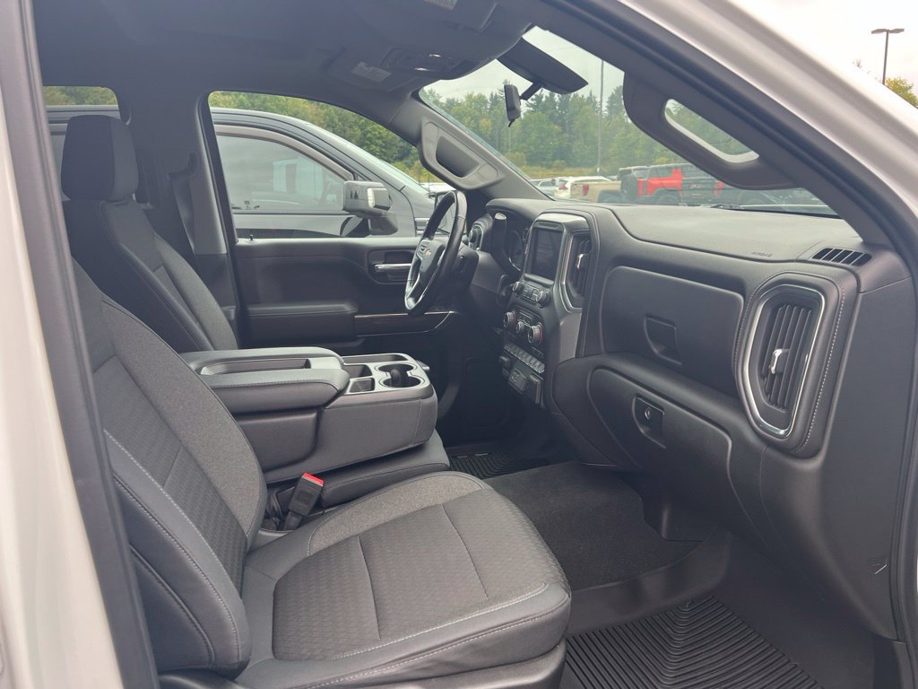 Used 2019 Chevrolet Silverado 1500 LT w/ All-Star Edition AWD/4WD image 6