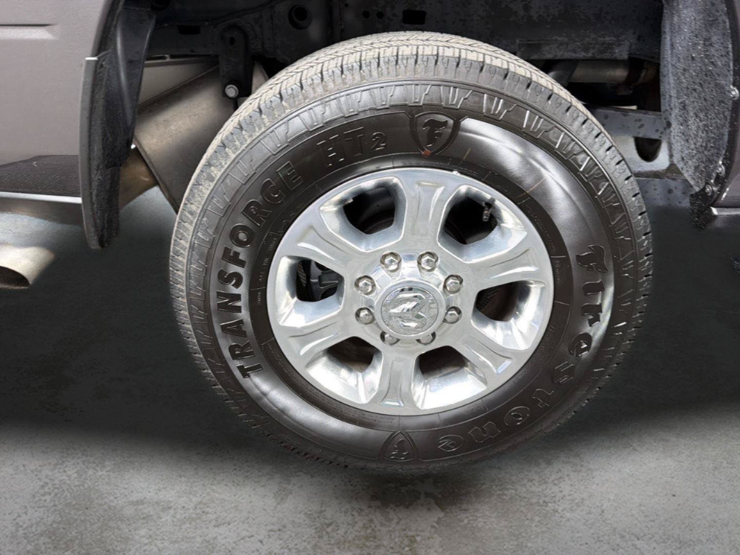 Used 2025 RAM 2500 Big Horn AWD/4WD image 16