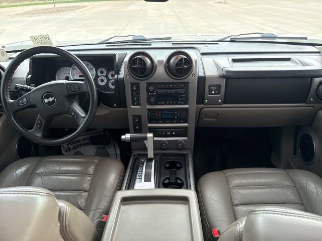 Used 2004 HUMMER H2 w/ Preferred Equipment Group image 22