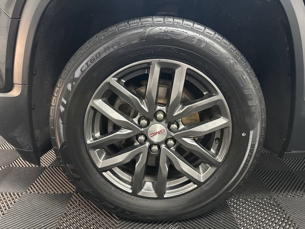Used 2017 GMC Acadia SLT AWD/4WD image 37