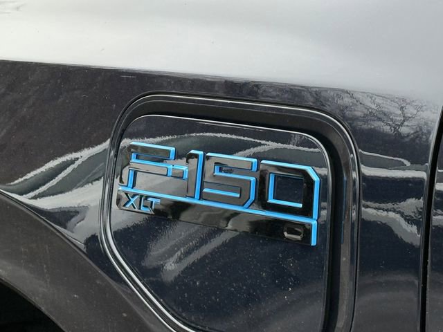 New 2025 Ford F150 Lightning XLT image 8