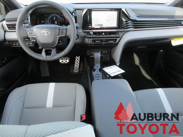 New 2026 Toyota Camry SE image 5