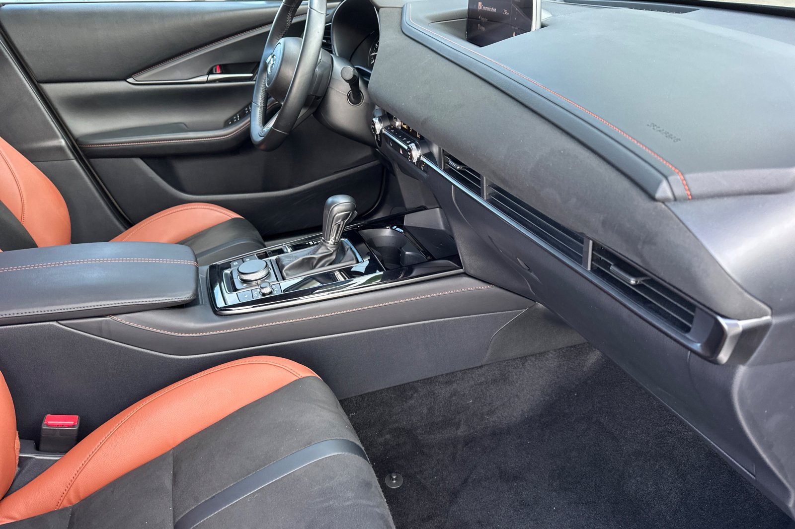 Used 2024 MAZDA CX-30 Carbon AWD/4WD image 18