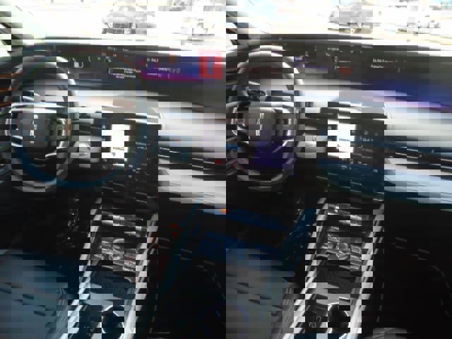 Used 2025 Lincoln Nautilus Premier image 10