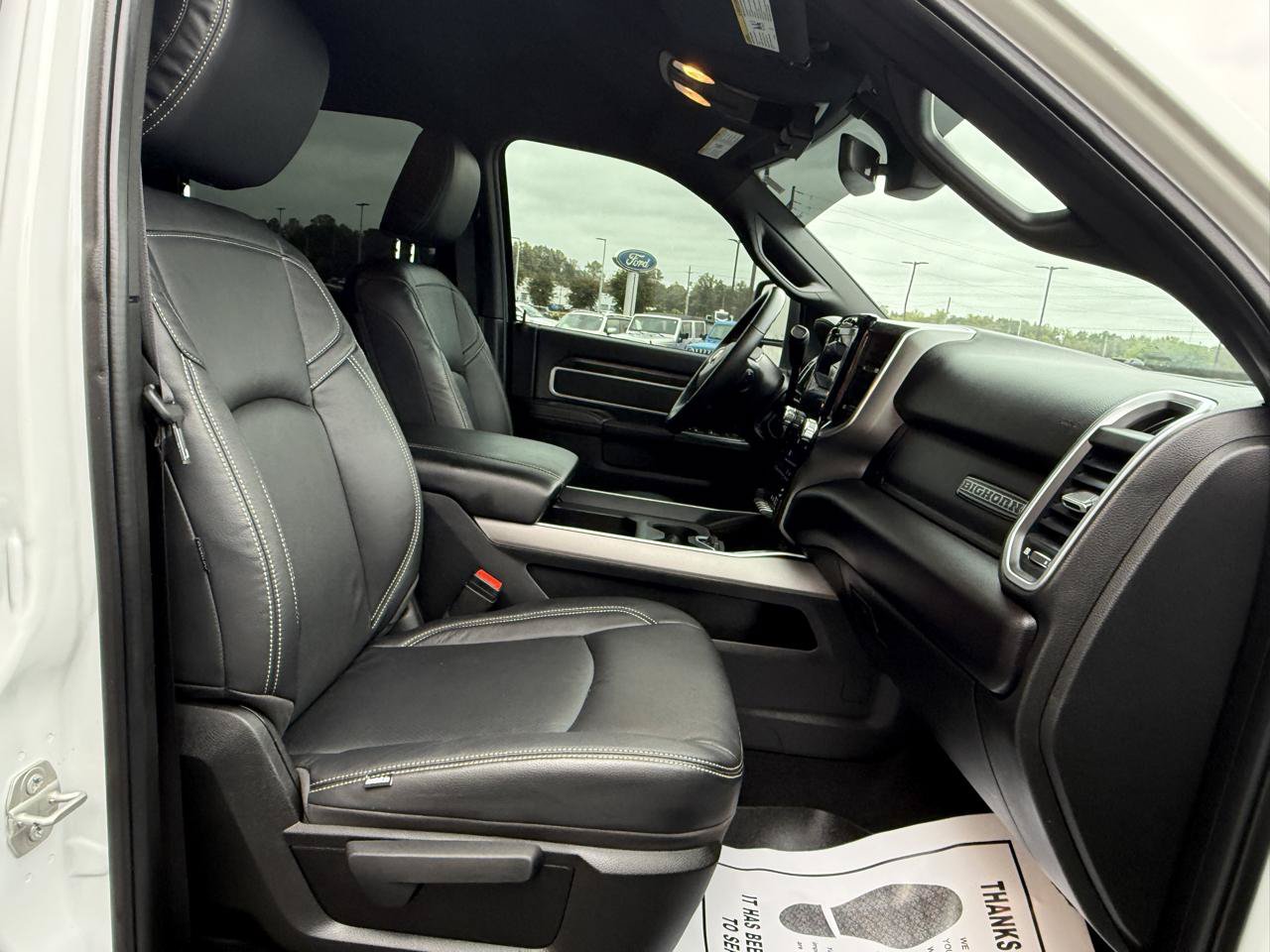Used 2024 RAM 3500 Big Horn w/ Night Edition AWD/4WD image 15
