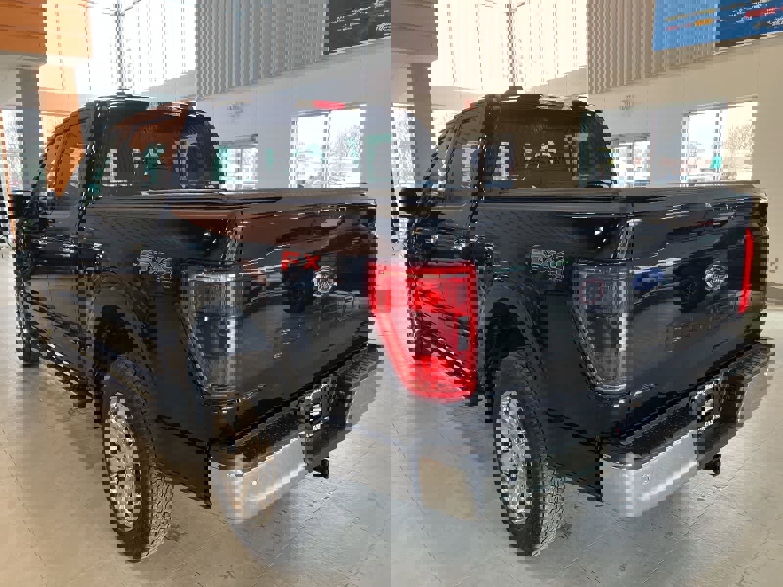 Used 2023 Ford F150 XLT w/ Equipment Group 302A High image 7