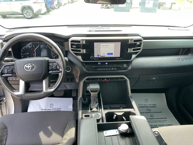 Used 2022 Toyota Tundra SR5 w/ SR5 Convenience Package AWD/4WD image 22