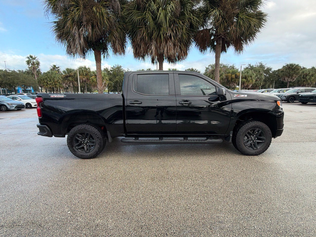 Used 2026 Chevrolet Silverado 1500 LT Trail Boss w/ Safety Package AWD/4WD image 4