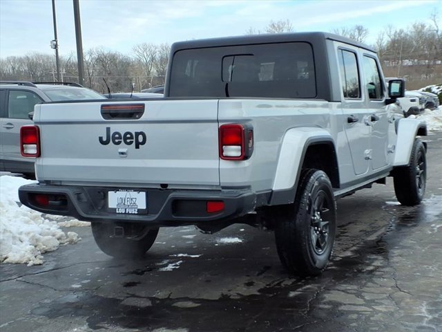 Used 2023 Jeep Gladiator Sport image 26