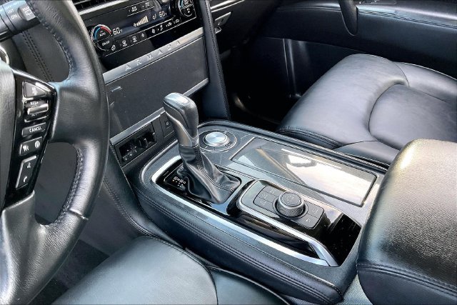 Used 2024 Nissan Armada SV RWD image 13