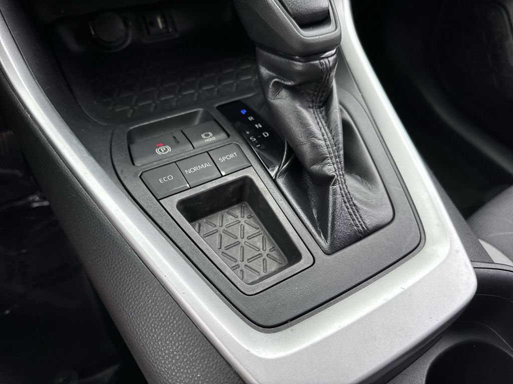 Used 2019 Toyota RAV4 XLE FWD image 53