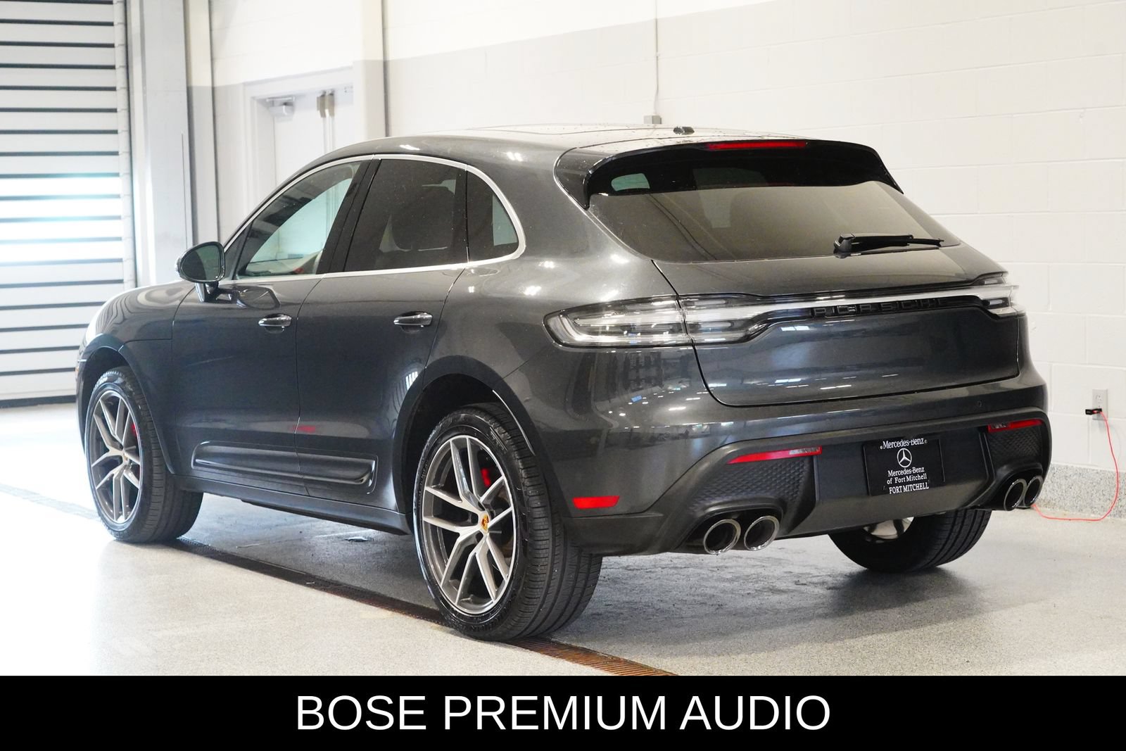 Used 2024 Porsche Macan S AWD/4WD image 4