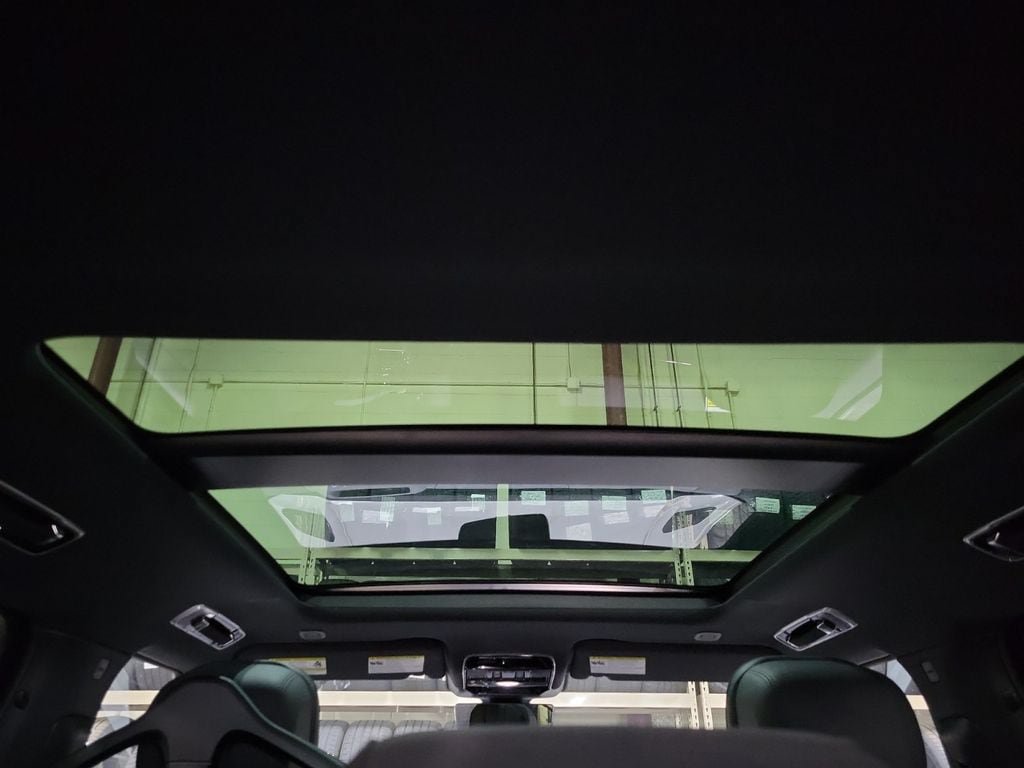 New 2026 Land Rover Range Rover Sport Dynamic SE AWD/4WD image 27