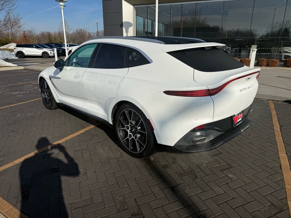 Used 2021 Aston Martin DBX image 5