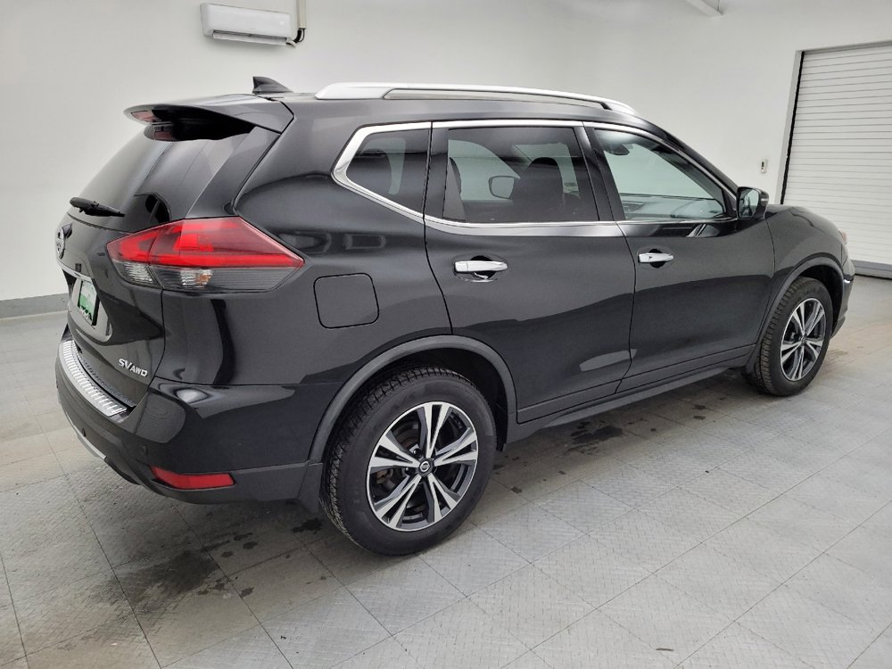 Used 2019 Nissan Rogue SV w/ Premium Package image 10