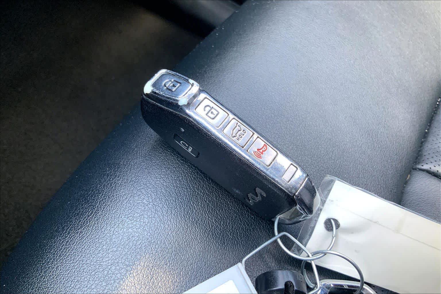 Used 2024 Kia Sorento EX AWD/4WD image 15