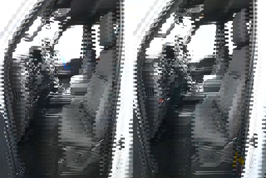 Used 2022 Ford F150 XLT w/ Equipment Group 302A High image 23