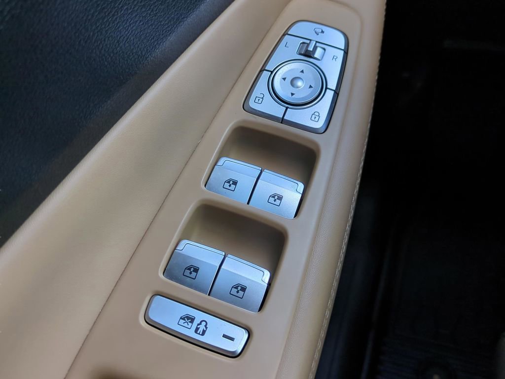 Used 2021 Hyundai Santa Fe Calligraphy w/ Cargo Package AWD/4WD image 23