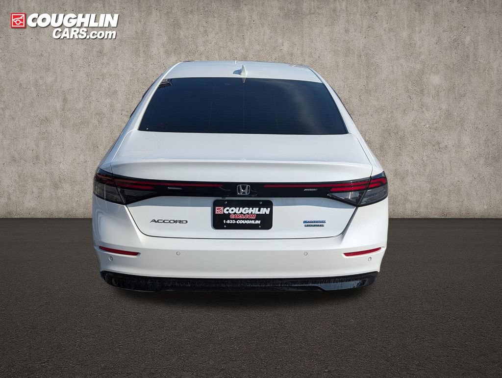 Used 2024 Honda Accord Touring image 6