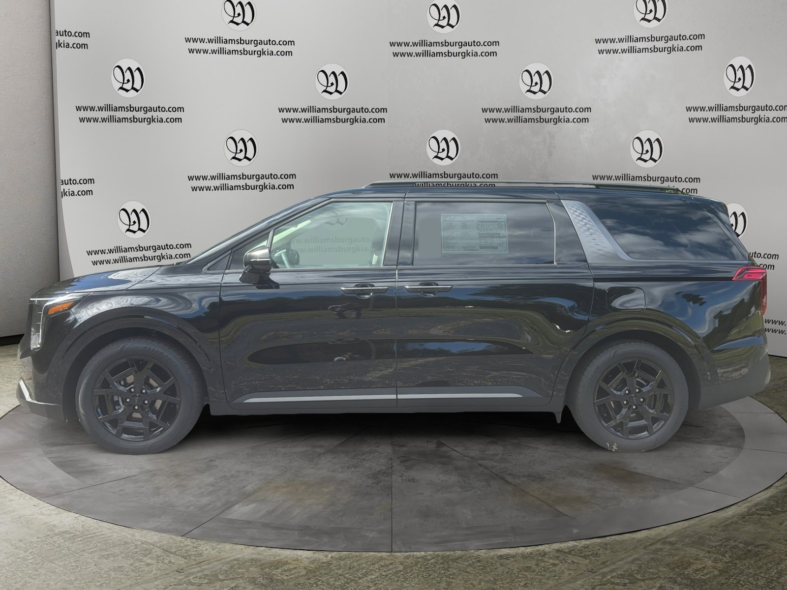 New 2026 Kia Carnival SX image 2
