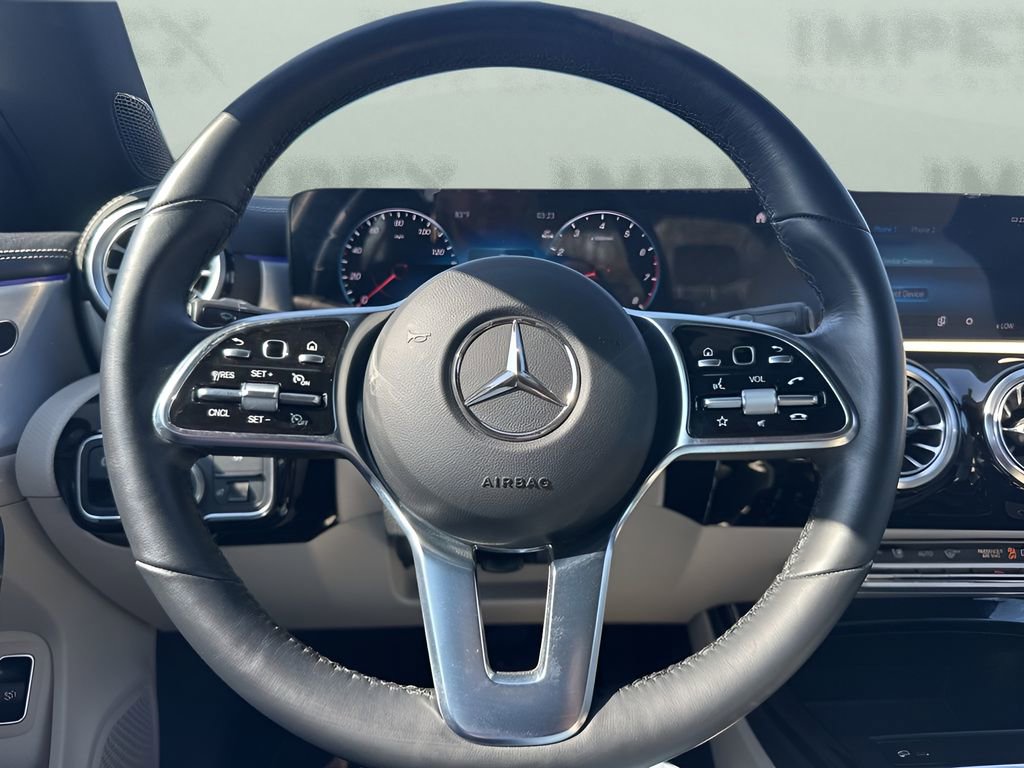 Used 2023 Mercedes-Benz CLA 250 4MATIC image 11