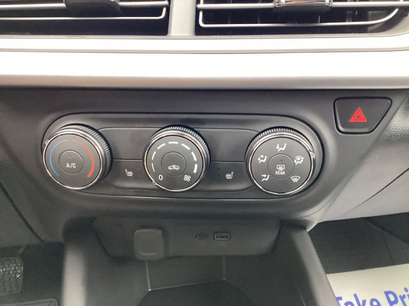 New 2026 Chevrolet Trax RS w/ Sunroof Package image 35