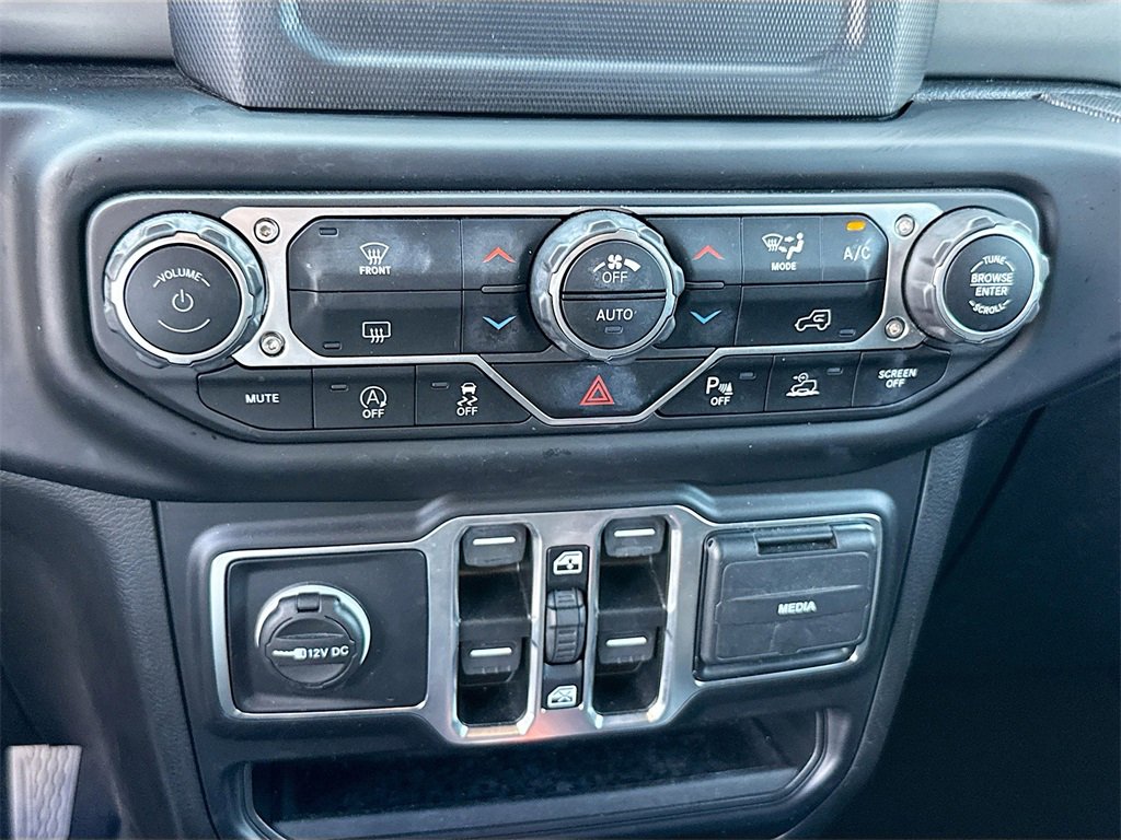 Used 2021 Jeep Wrangler Unlimited Sport image 16